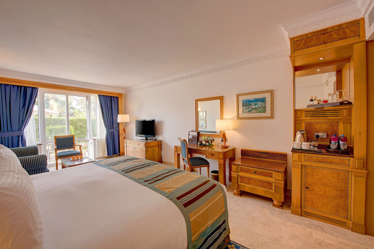 Bedroom 4, Crowne Plaza Resort SALALAH by IHG, Salalah