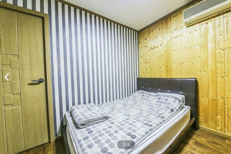 Bedroom 2, Yeosu Dolsan Healing Pension, Yeosu