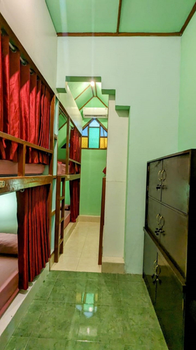 Bedroom 23