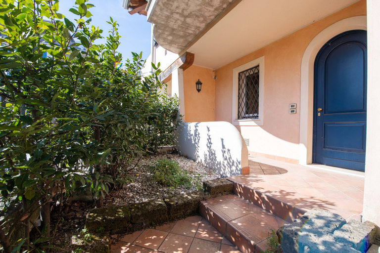 Exterior & Views 2, Casa Vacanze Cecilia, Brescia