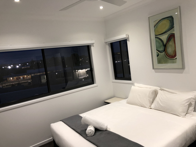 Bedroom 8