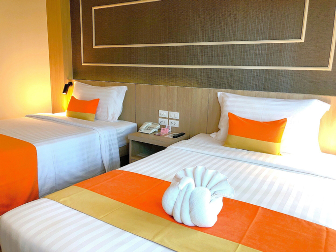 Bedroom 12