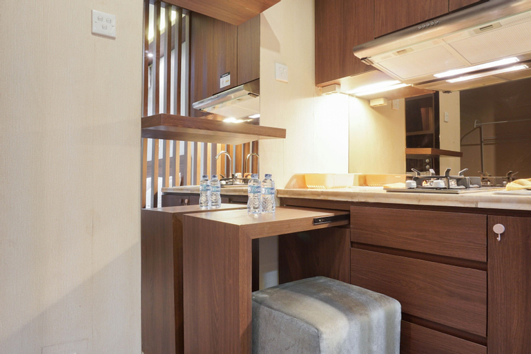 Dining Room 10