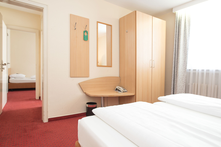 Bedroom 6