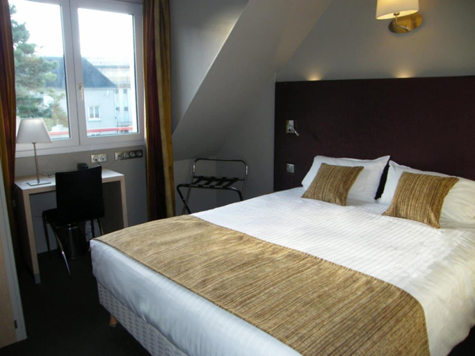 Bedroom 4, Hotel Saint Pierre, Calvados