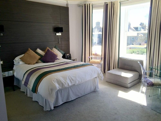 Bedroom 17