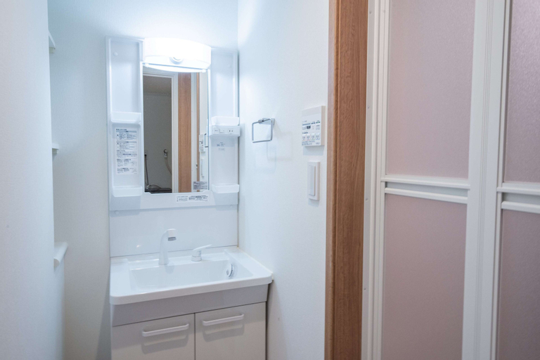 Bathroom 3