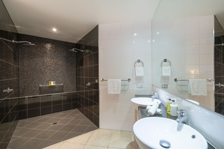 Bathroom 5, Saltwater Luxury Apartments, Douglas