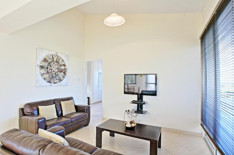 Others 5, Villa Anthoulis in Latchi
