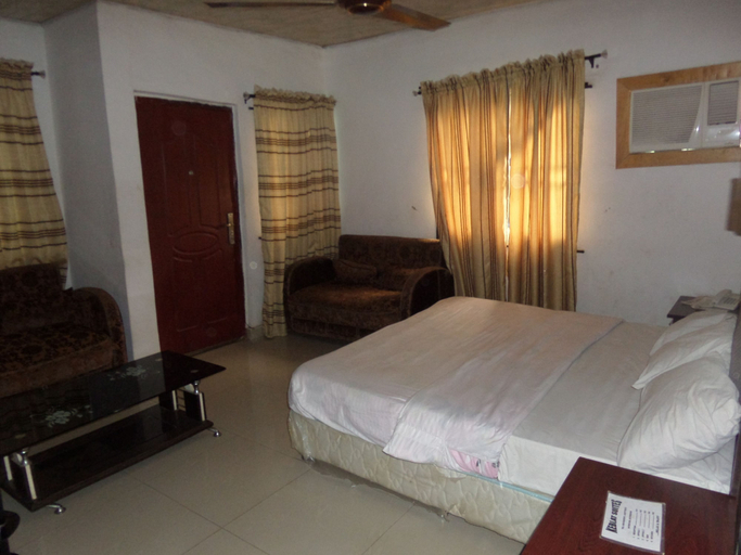 Bedroom 2, Keblat Hotel Suites, Abeokuta South