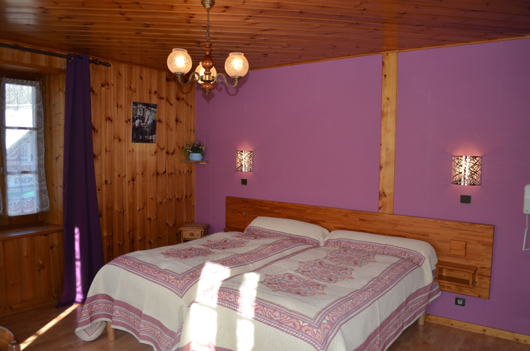 Bedroom 4, les touristes, Haute-Savoie