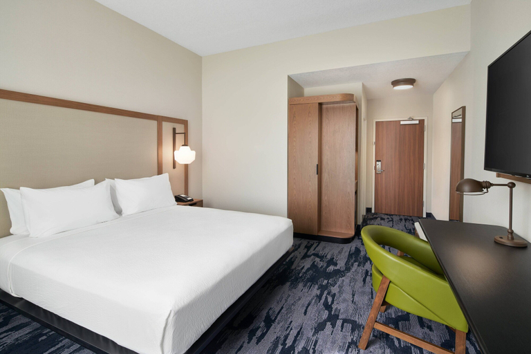 Bedroom 3, Fairfield Inn & Suites by Marriott Tampa Riverview, Hillsborough