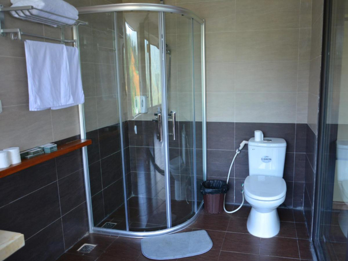 Bathroom 5, Sapa Vista Hotel, Sa Pa