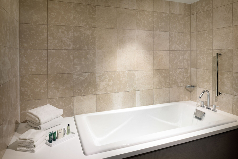 Bathroom 11