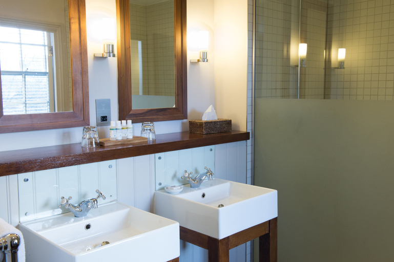 Bathroom 5, Hotel du Vin & Bistro Harrogate, North Yorkshire