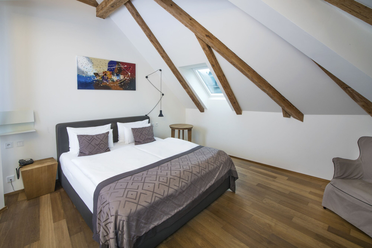 Bedroom 2, Golden Crown, Praha 1