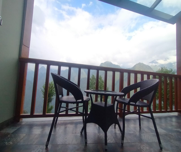 Others 5, Auli Resort, Chamoli
