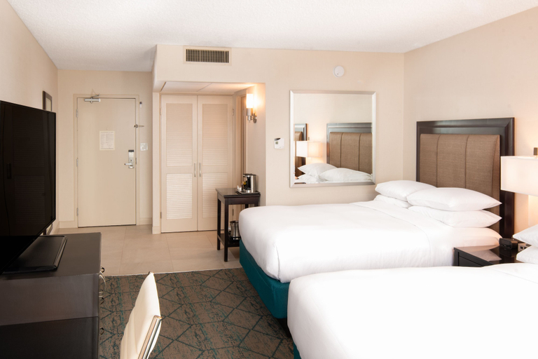 Bedroom 3, Hilton San Diego Airport/Harbor Island, San Diego