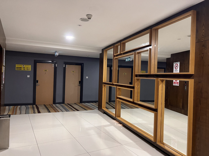 Others 5, D Arc Hotel, Penampang