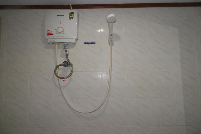 Bathroom 3, Natacha Hotel, Mueang Krabi
