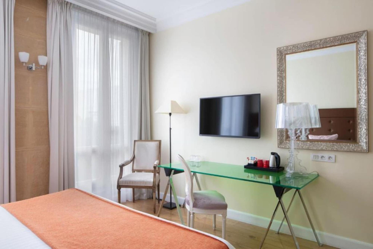 Bedroom 2, Hôtel Le 123 Elysées - Astotel, Paris