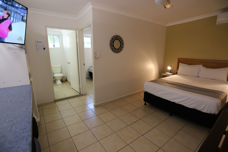 Bedroom 8