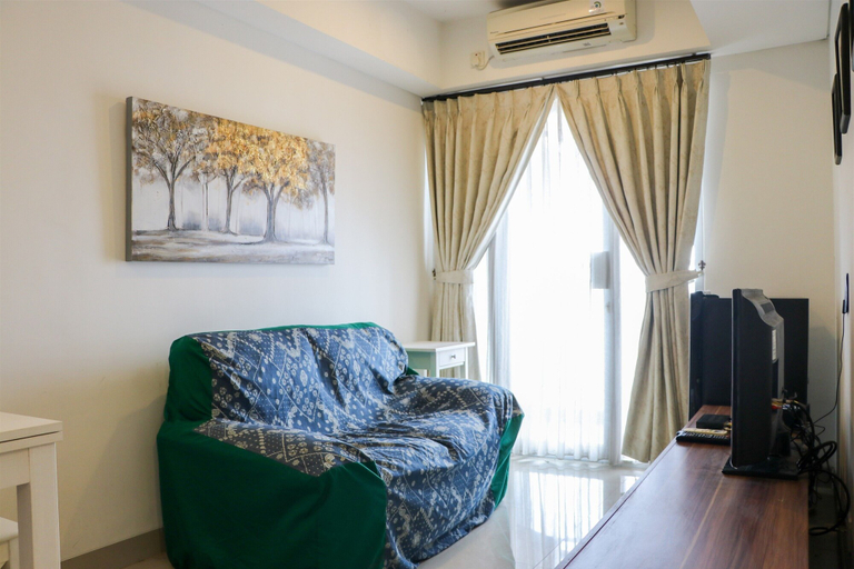 Living area 4, Fancy And Nice 1Br Apartment At H Residence, Jakarta Timur