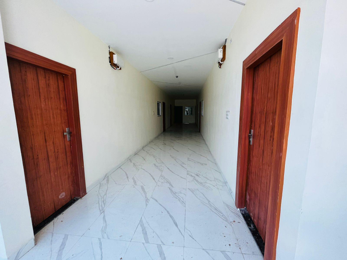 Others 5, Hotel VK 22, Dhar