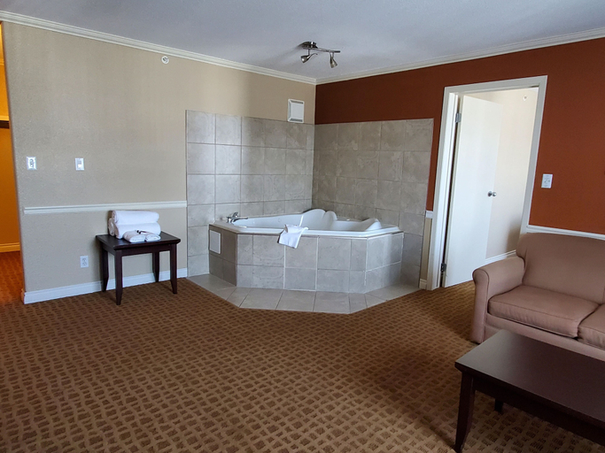 Others 5, Super 8 by Wyndham Edmonton International Airport, Division No. 11