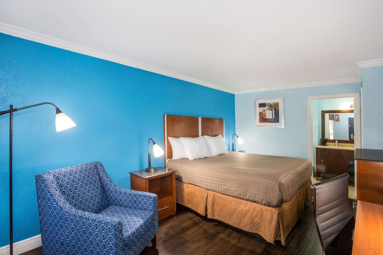 Bedroom 5