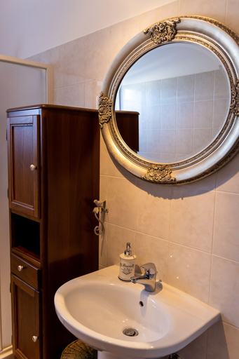 Bathroom 4, APP ELLY, Brtonigla