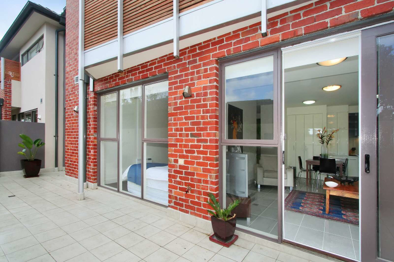 Exterior & Views, Carlisle St Executive, Melbourne