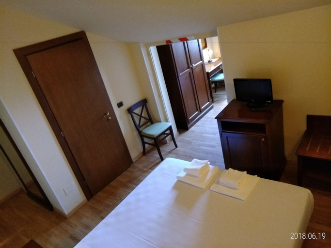 Bedroom 7