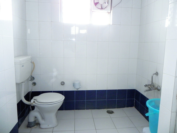 Bathroom 2
