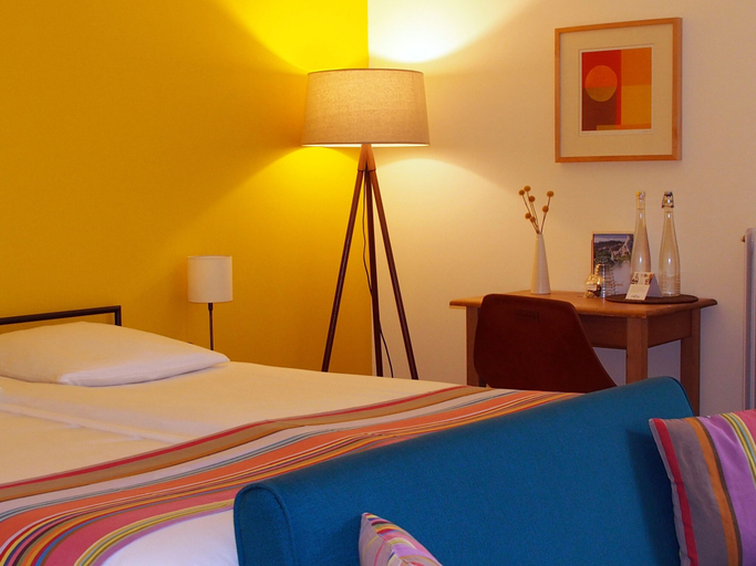 Bedroom 3, Le Moulin du Château, Alpes-de-Haute-Provence