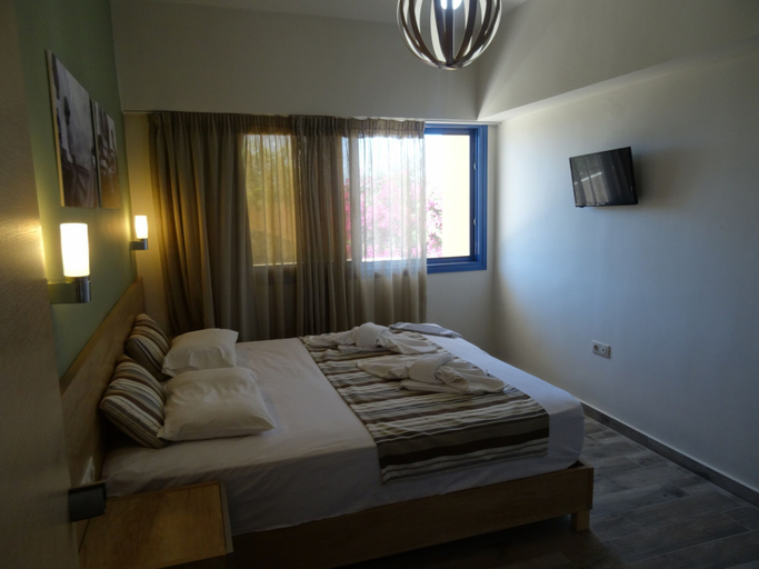 Bedroom 4, Horizon Beach Hotel, Crete