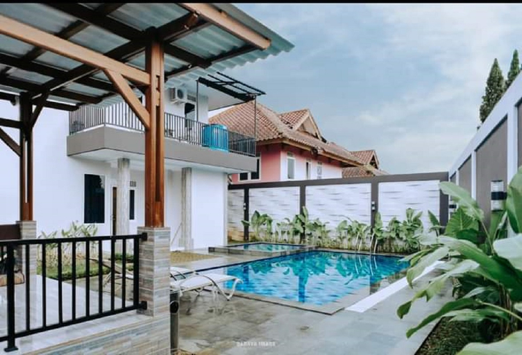 Sport & Beauty 2, Villa Delima 3 by Nooryani, Bogor