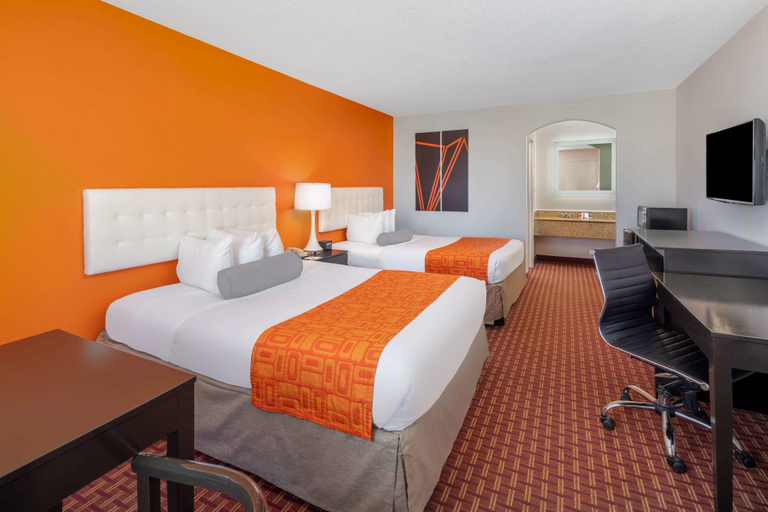 Bedroom 3, Howard Johnson By Wyndham Rock Hill, York