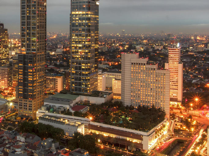 Nearby Landmark 5, Super Great Homey 3BR at Sudirman Suites Apartment By Travelio, Central Jakarta