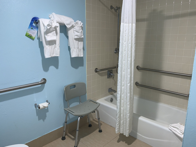 Bathroom 6