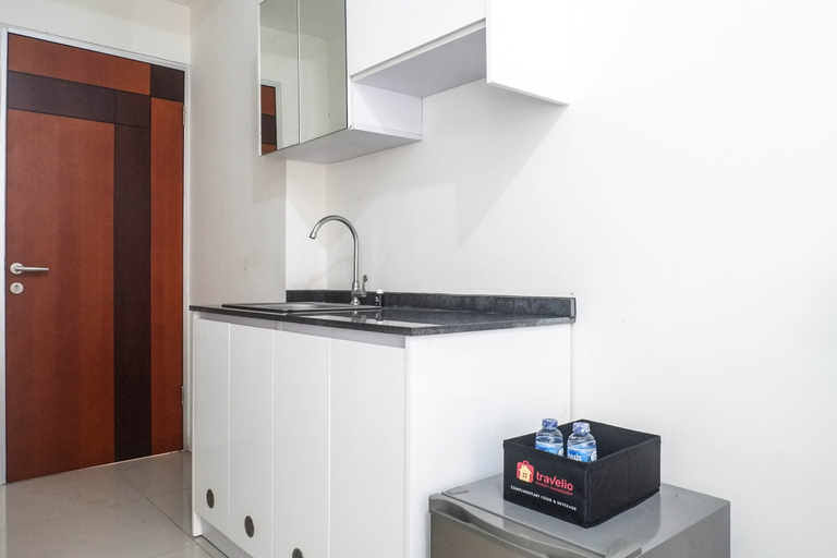Others 4, Best Value & Cozy Studio Room Apartment at Gunawangsa Merr By Travelio, Surabaya