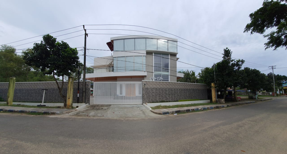 Villa Ufo Pacitan, Pacitan