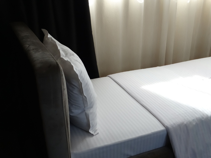 Bedroom 4, Keto Hotel