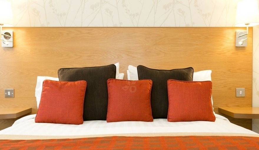 Bedroom 4, Best Western Plus Milford Hotel, Leeds