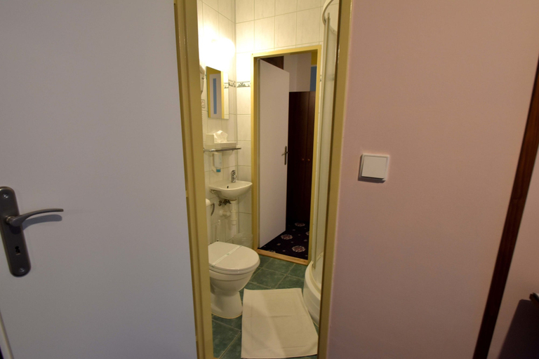 Bathroom 3, Brioni Boutique Hotel, Ostrava