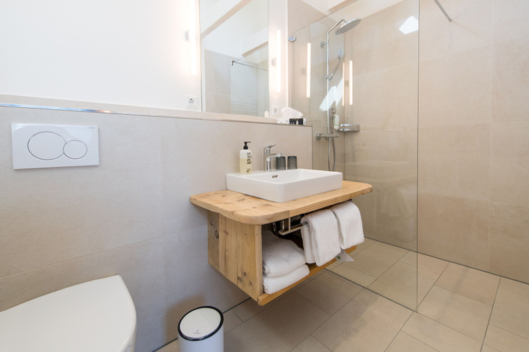 Bathroom 4, Ostsee-Strandhaus-Holnis, Schleswig-Flensburg