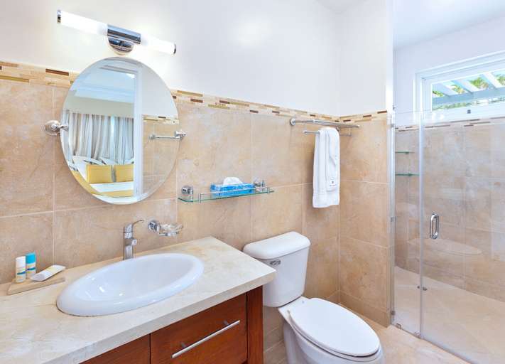 Bathroom 5, Blue Horizon Hotel