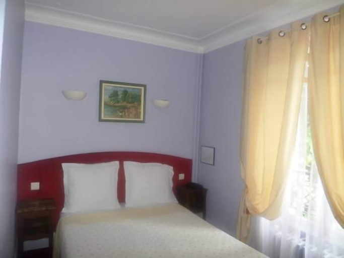 Bedroom 2, Hôtel Marie-Louise, Val-d'Oise