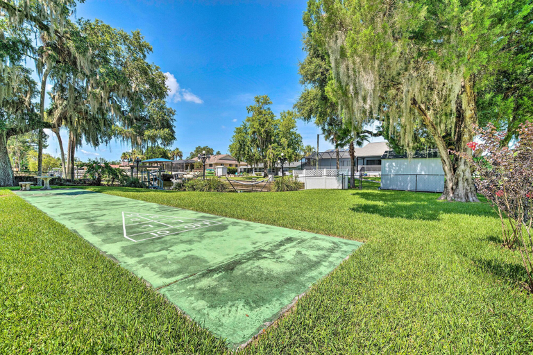 Others 4, Crystal River Retreat w/ Mini-golf Course!, Citrus