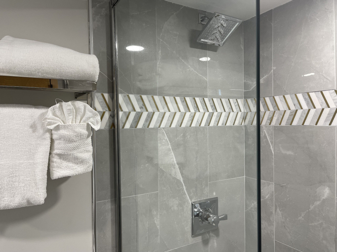 Bathroom 3